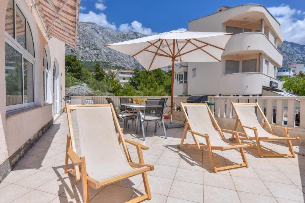 House Santro Lägenhet Baška Voda Exteriör bild