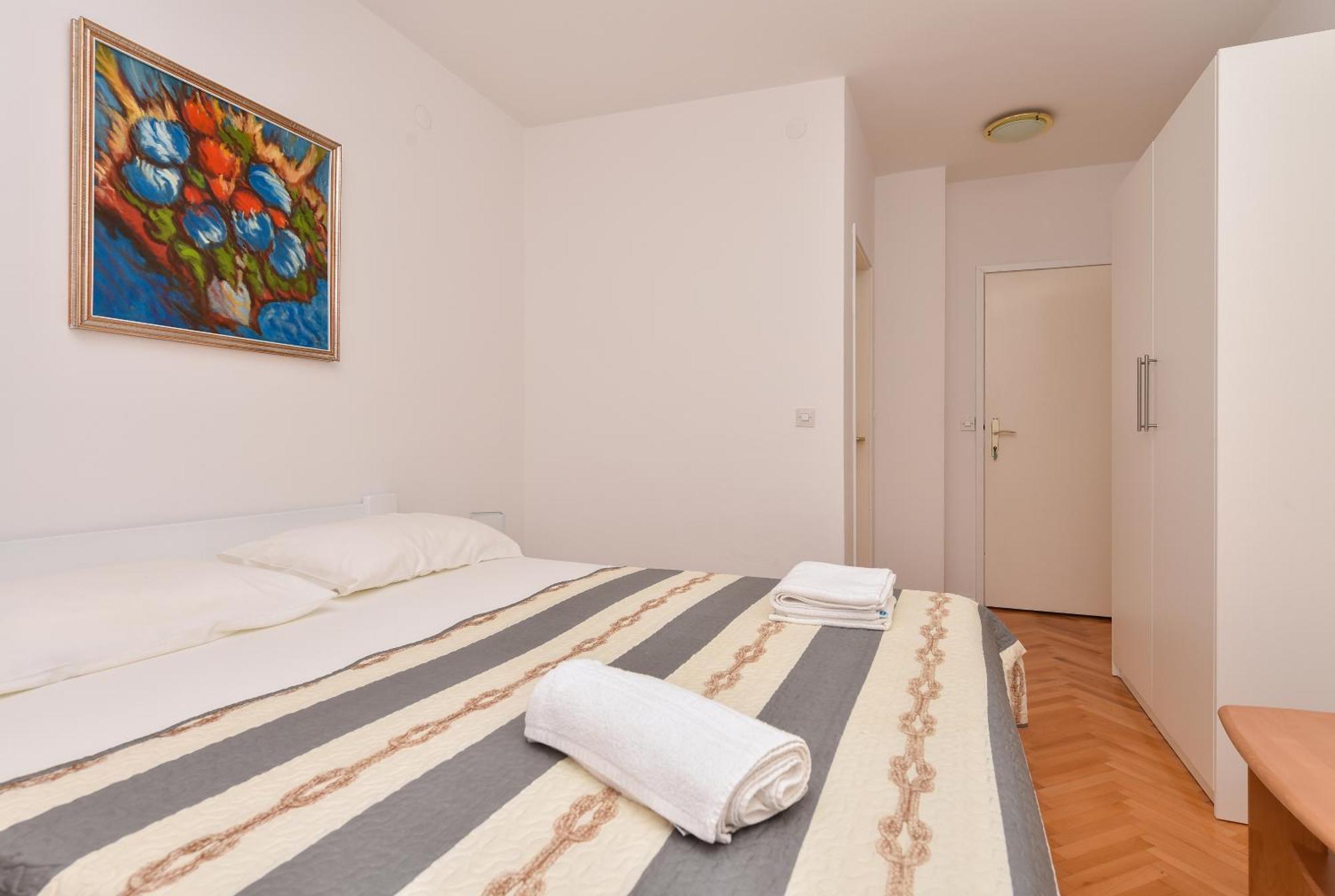 House Santro Lägenhet Baška Voda Exteriör bild