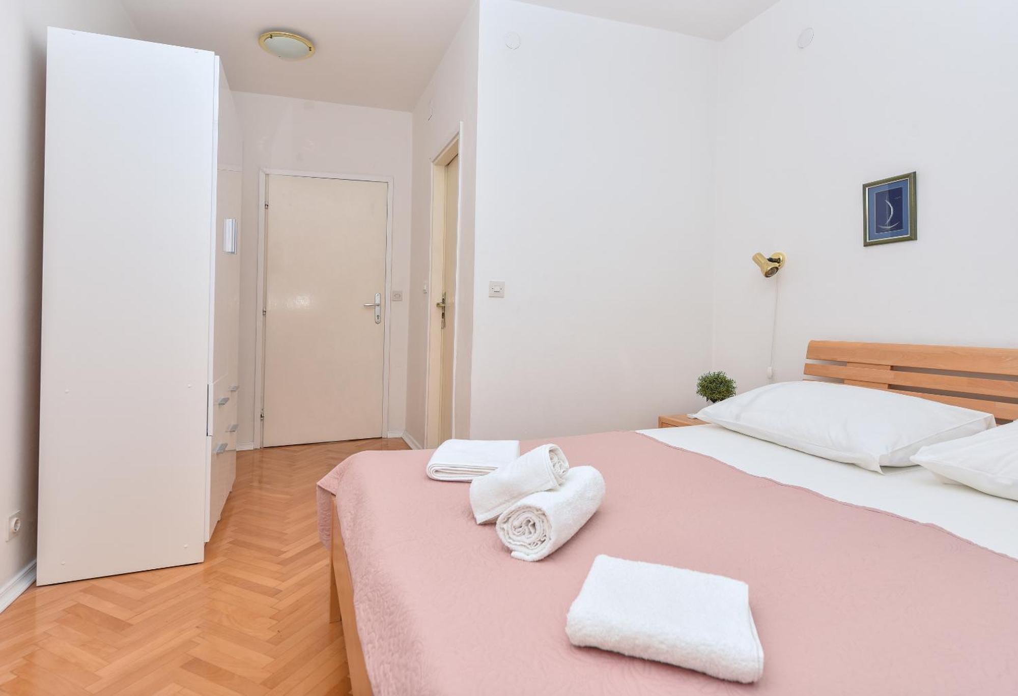 House Santro Lägenhet Baška Voda Exteriör bild