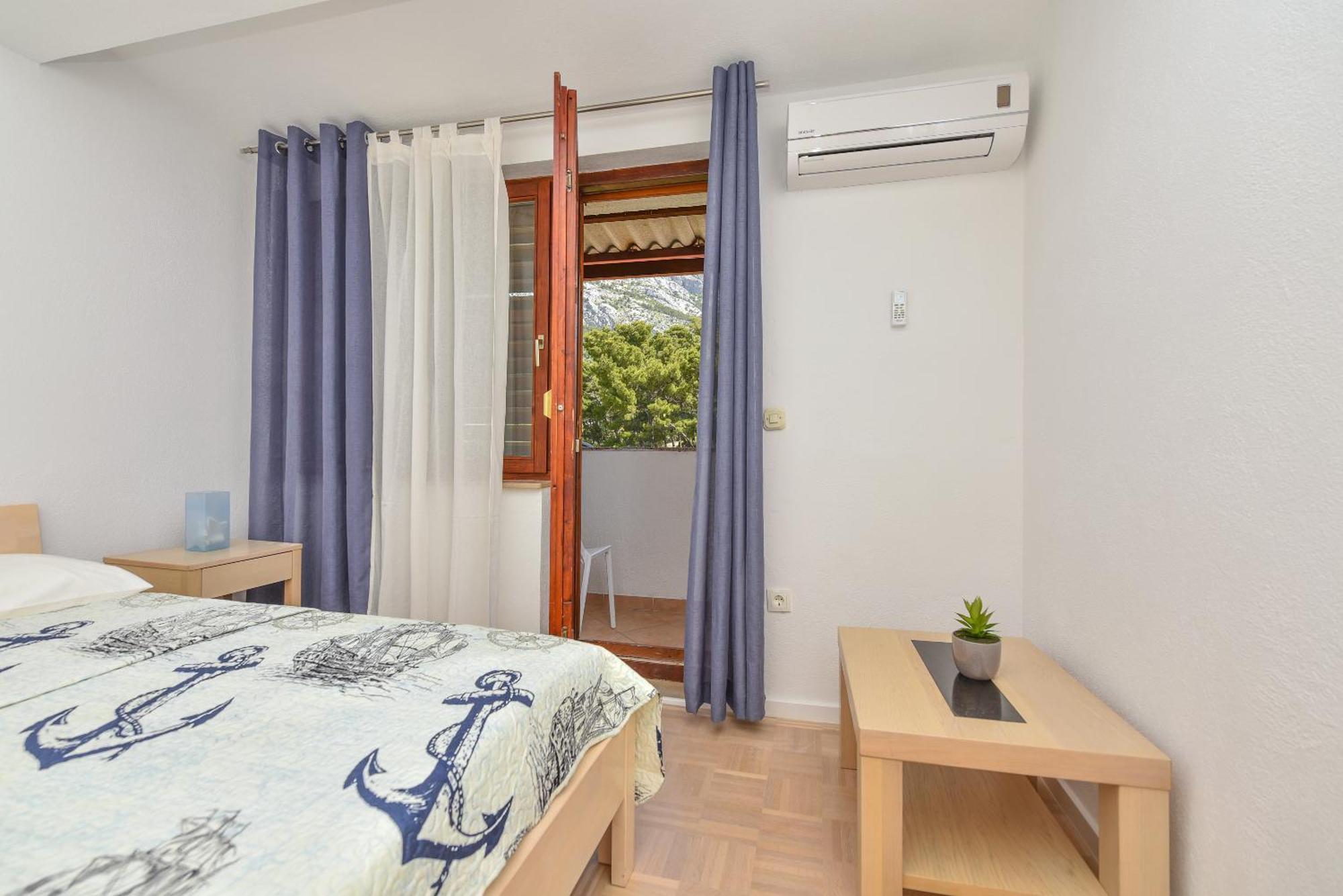 House Santro Lägenhet Baška Voda Exteriör bild